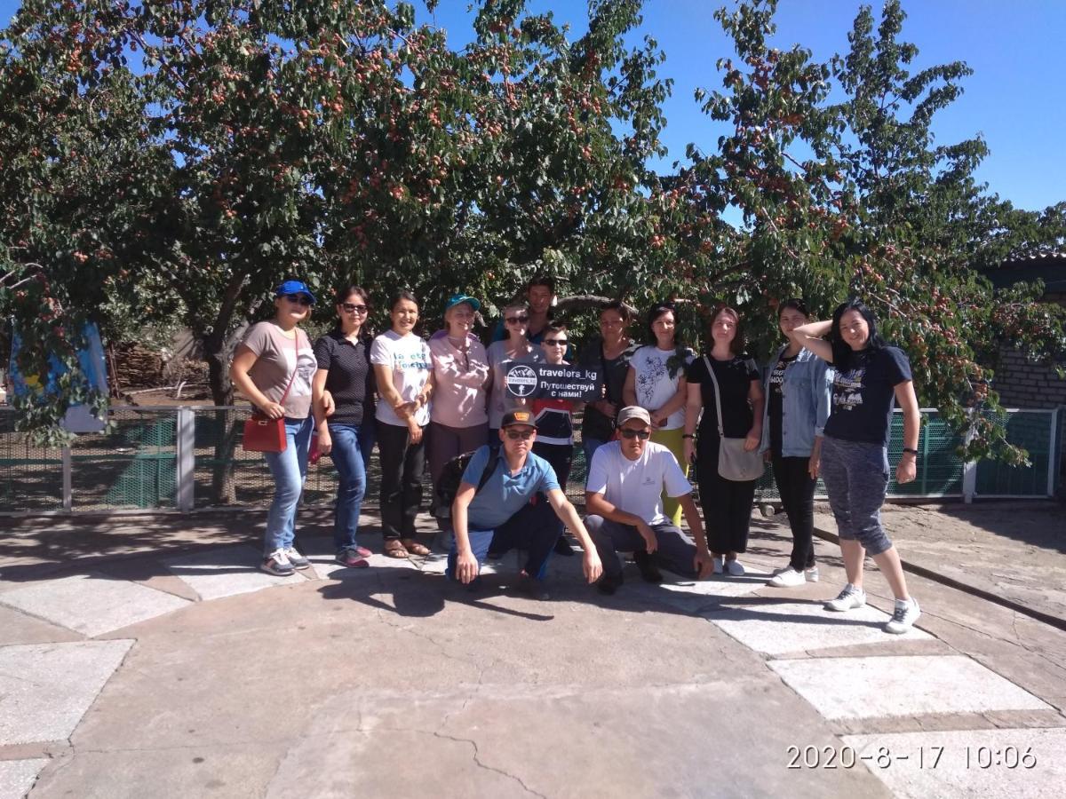 Meerim Guest House Bokonbayevo エクステリア 写真